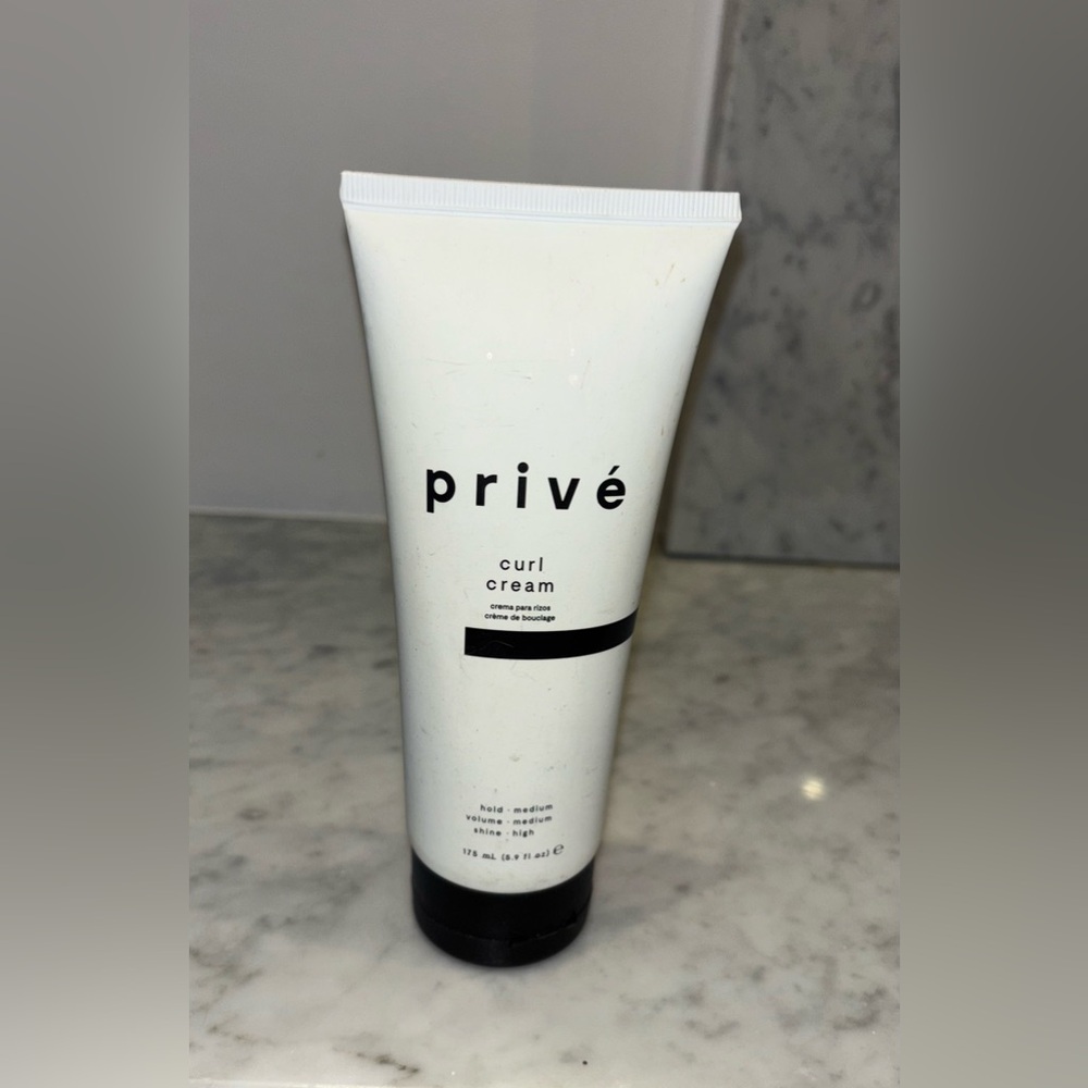 Privé Curl Cream